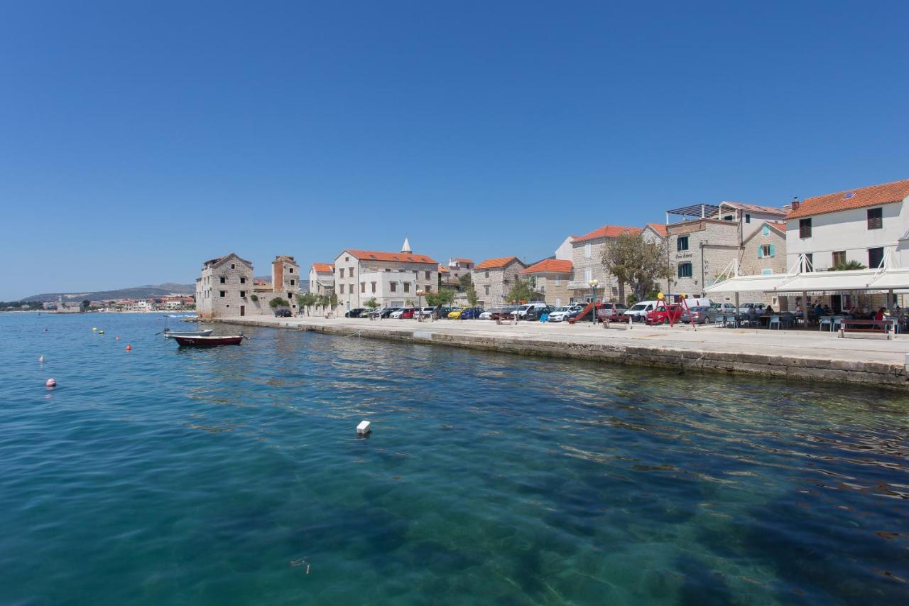 Amaizing Apartment Near Airport Kaštel Štafilić Eksteriør billede